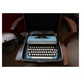 Vintage Typewriter