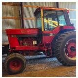 1086 Tractor - Runs Good