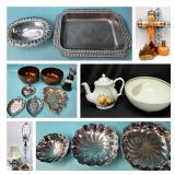 Gift Shop Closeout  Bidding ends 5/2