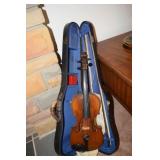 Vintage Cremonesis Violin #17??, repaired 1928 by Kornel Tarasukwith extra Strings, Case and Bows, o