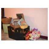 Antique Trunk Vintage suitecase