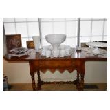 Nice Drop Leaf Table