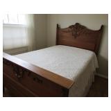 antique bedrm set