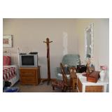 TV Hall Tree Wicker Chair