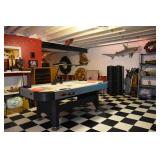 Air Hockey Table, Shark