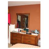 Mid C Bedroom Bassett Set