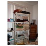 Throws B lankets More