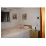 Mid C United Bdrm Set