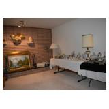 Oil Lanscape, Floor Lamp, Glassware