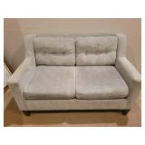 Lots of clean name brand furniture