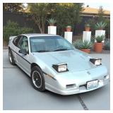 1988 Silver Pontiac Fiero GT