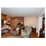275-Family Room 275-Family Room