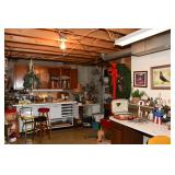 713-Craft Room