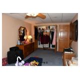 1045-Bonus Room