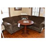052-Family Room 052-Family Room