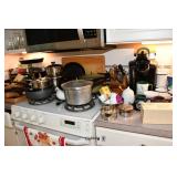 374-Kitchen 374-Kitchen