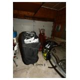 902-Garage
