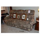 079-Family Room 079-Family Room