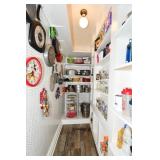 182-Pantry 182-Pantry