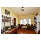 0572-Office 0572-Office