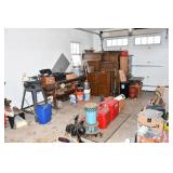 Garage (1) Garage (1)