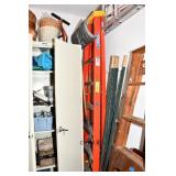 Garage (48) Garage (48)