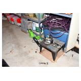 Garage (59) Garage (59)