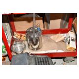 Garage (77) Garage (77)