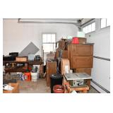 Garage (79) Garage (79)