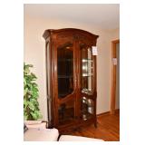 828-Hallway