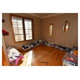832-Office Main Floor
