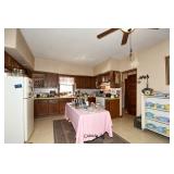 052-Kitchen 052-Kitchen