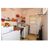 495-Laundry Room 495-Laundry Room