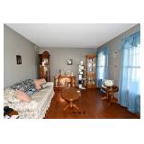 095-Living Room