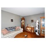 096-Living Room