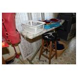 7 Laundry Room (46)