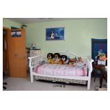 9 Bedroom B (3)
