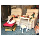 393-Family Room
