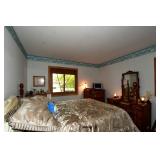 483-Bedroom B