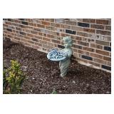 673-Front Yard