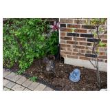 683-Front Yard