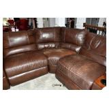3 Family Room (31)