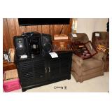 0508-Family Room