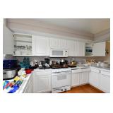 068-Kitchen