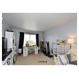 561-Bedroom B