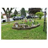 0695-Front Yard 0695-Front Yard