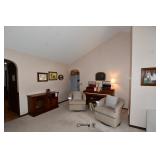 028-Living Room 028-Living Room