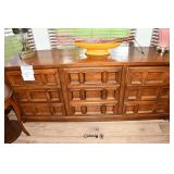 045-Family Room
