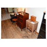 082-Family Room