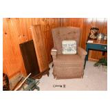 294-Family Room